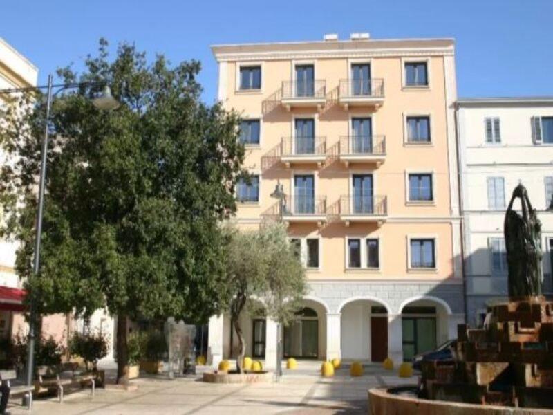 Hotel Regina Elena Olbia Exterior photo