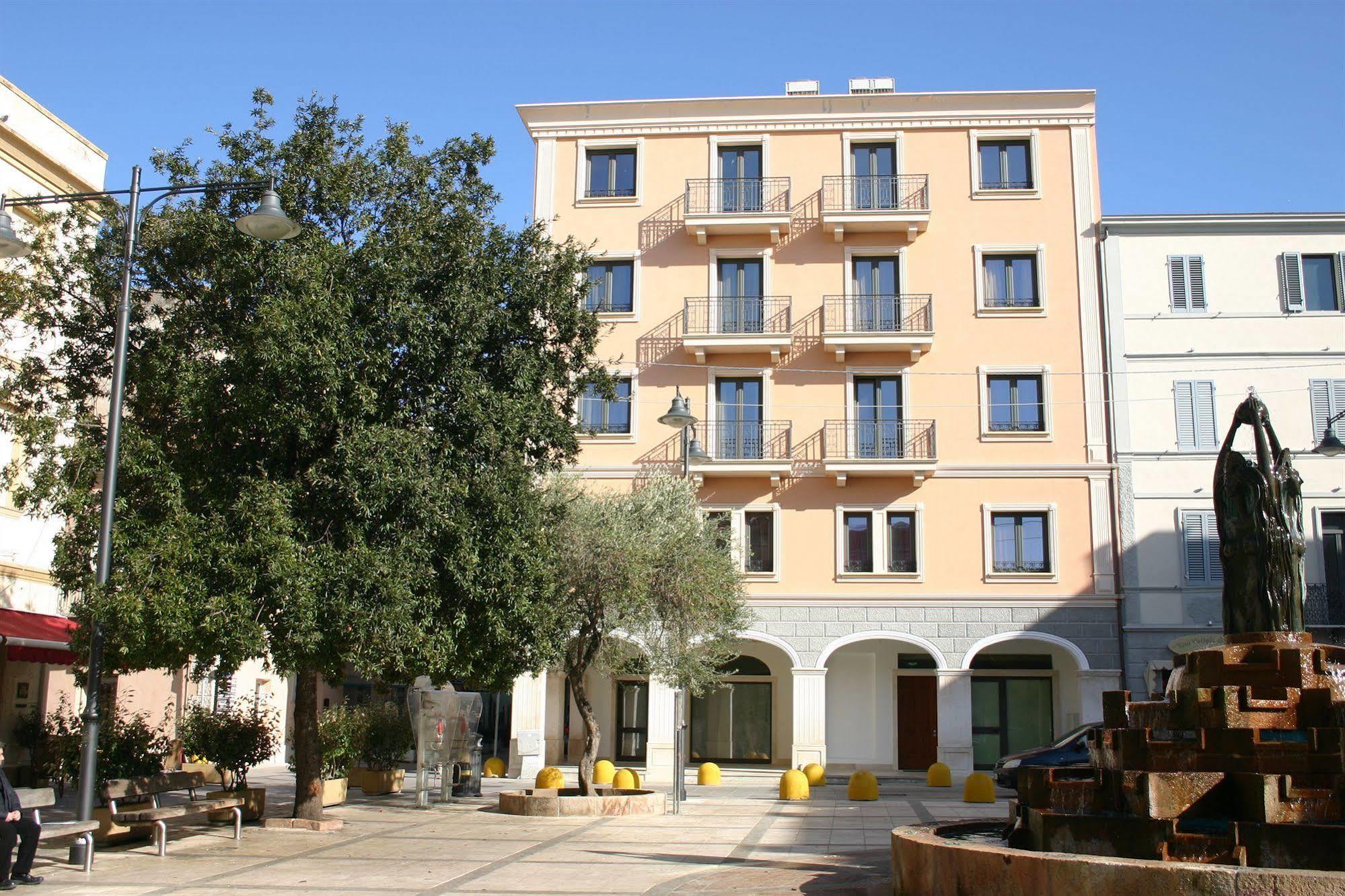 Hotel Regina Elena Olbia Exterior photo